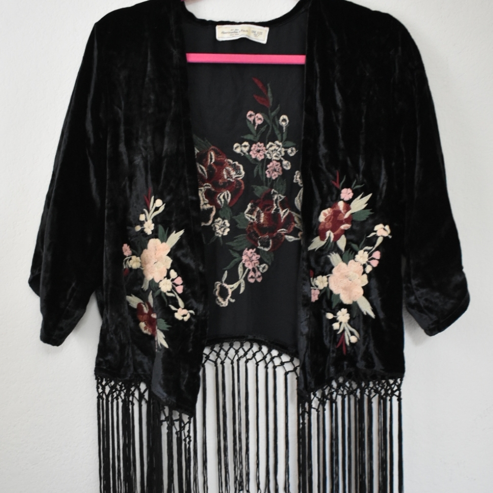 Embroidered Velvet Cardigan With Tassles